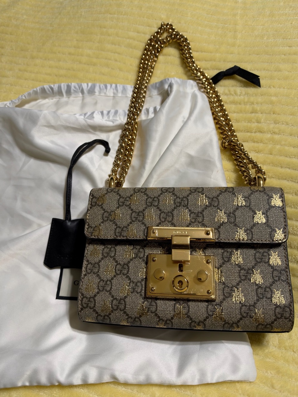 Gucci GG Bee Small Shoulder Bag in Metallic Gold and Beige